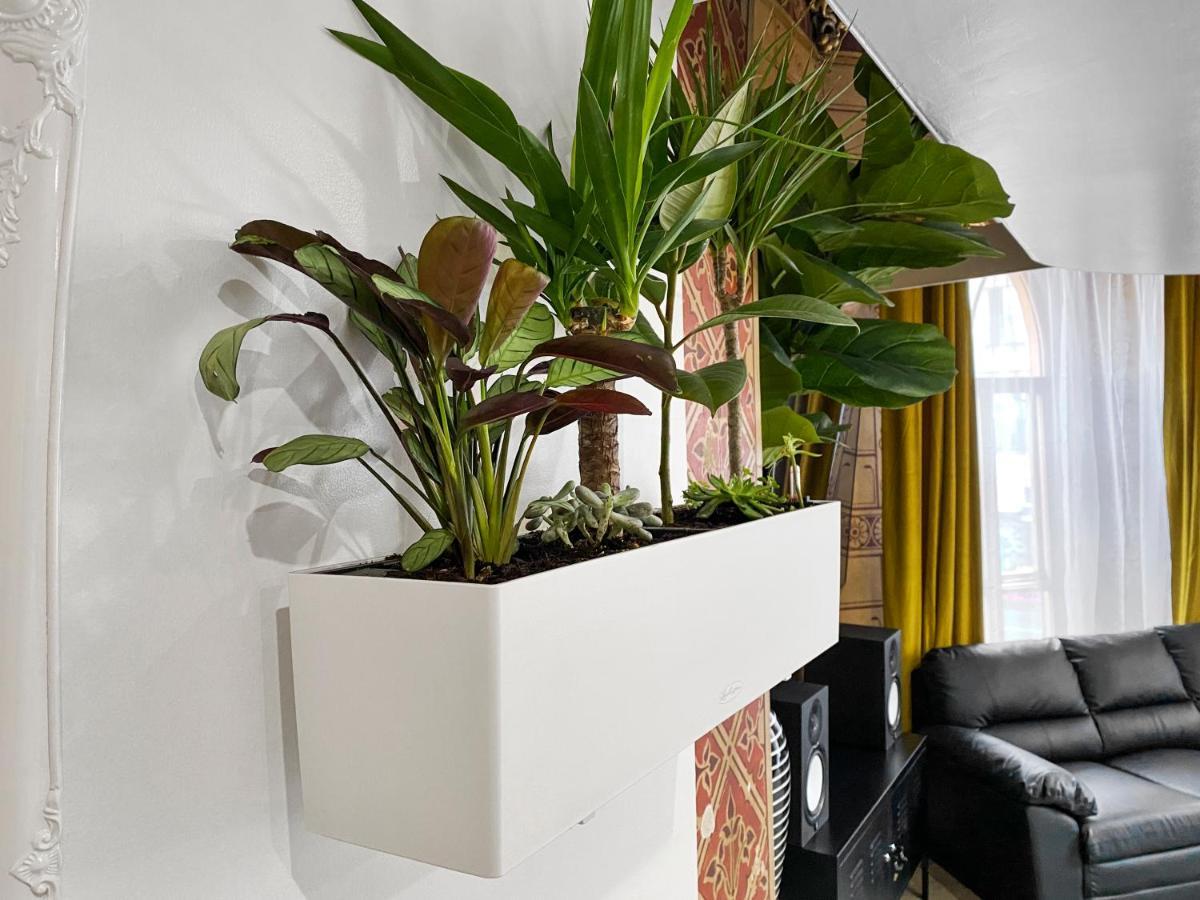 Rare 1-Bed Church Converted Apartment In London Exteriör bild